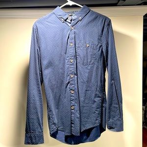 Mens On The Road Button Down Small